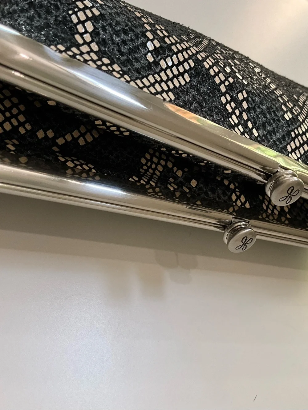 HOBO Lauren Black Snakeskin Print Leather Double Frame Clutch Wallet NWT